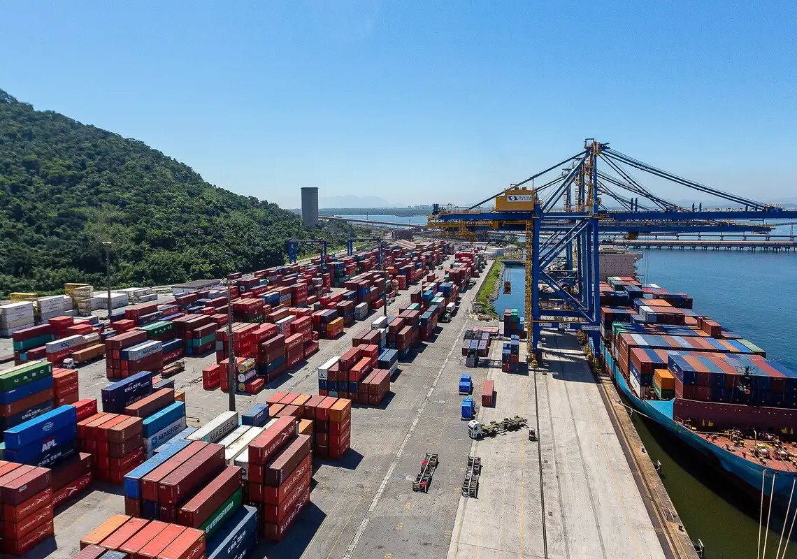 Balança comercial tem o segundo maior superávit para meses de outubro