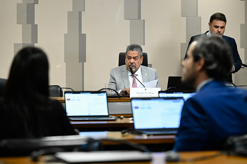 CTFC aprova projeto que disciplina a cobrança de diárias em hotéis — Senado Notícias