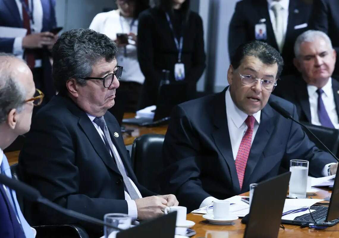 Comissão do Senado aprova aumento da taxação de fintechs e bets