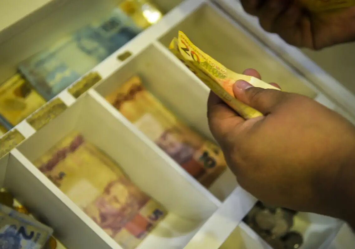 Segunda parcela do décimo terceiro deve ser depositada até dia 19