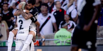 Corinthians vence Vasco e conquista tetracampeonato da Copa do Brasil