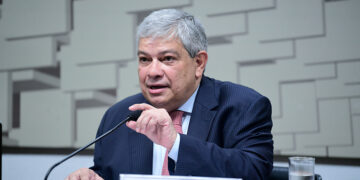 Com inflação em queda, IFI prevê melhora da economia se houver controle de gastos — Senado Notícias