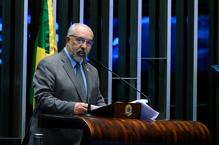 Após 22 anos como senador, Paim anuncia último mandato — Senado Notícias