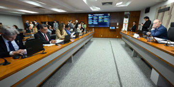 Senado aprova campanha sobre saúde de pets e prevenção de zoonoses — Senado Notícias