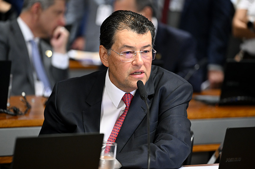 CAE aprova aumento da tributação para bets e fintechs — Senado Notícias