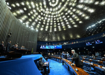 Senadores manifestam apoio a Davi após adiamento de sabatina de Messias — Senado Notícias
