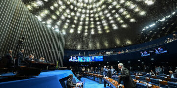 Senadores manifestam apoio a Davi após adiamento de sabatina de Messias — Senado Notícias