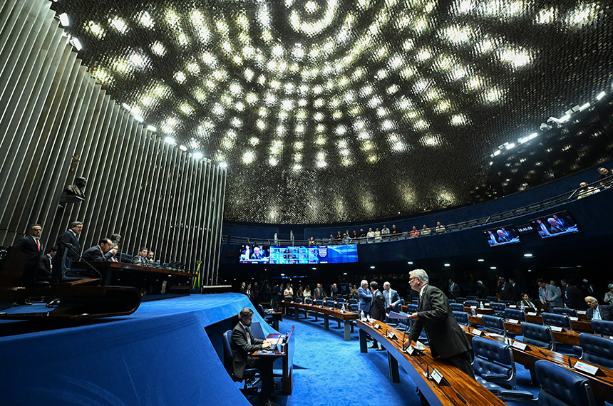 Senadores manifestam apoio a Davi após adiamento de sabatina de Messias — Senado Notícias