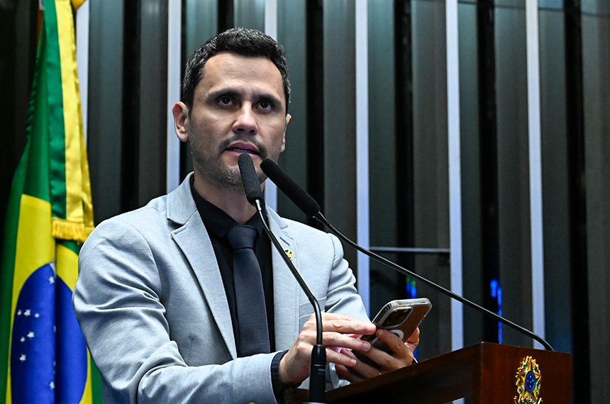 Cleitinho defende Michelle em polêmica sobre aliança do PL e pede união da direita — Senado Notícias