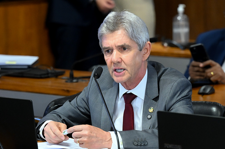 Vai à CCJ projeto que susta isenção de tarifa de importação de sardinha — Senado Notícias