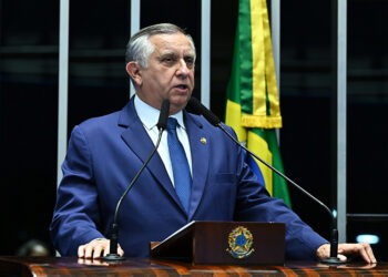 Izalci alerta para prejuízo no BRB e relaciona caso a apuração da CPMI do INSS — Senado Notícias