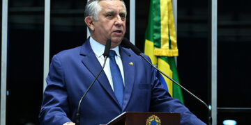 Izalci alerta para prejuízo no BRB e relaciona caso a apuração da CPMI do INSS — Senado Notícias