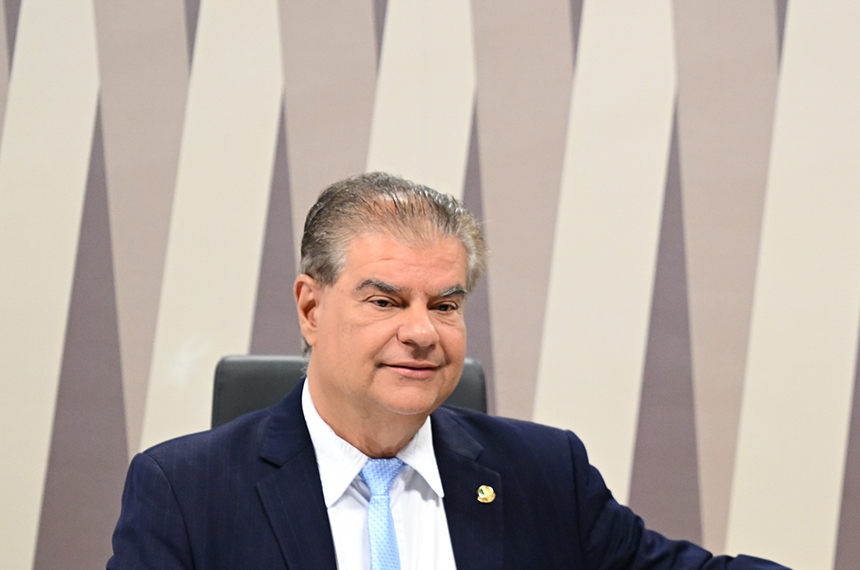 CRE aprova doação de quatro helicópteros do Brasil para Uruguai e Paraguai — Senado Notícias