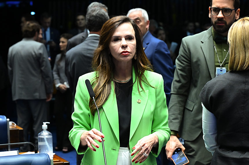 PEC da polícia científica conclui primeiro turno de discussão no Senado — Senado Notícias