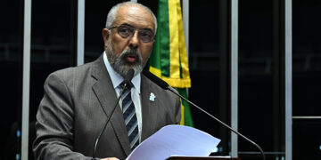 Paim apresenta balanço do mandato de 2025 — Senado Notícias