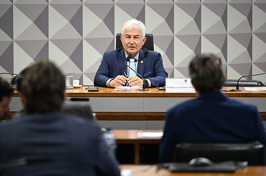 Senado instala Frente Parlamentar da Indústria Farmacêutica — Senado Notícias