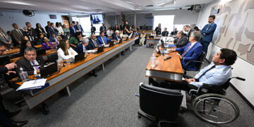 Vai ao Plenário ampliação do atendimento a pessoas com dor crônica no SUS — Senado Notícias