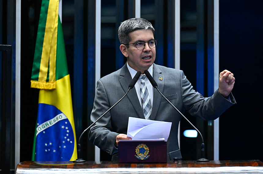 Senado aprova redução de incentivos fiscais e maior tributação para bets e fintechs — Senado Notícias