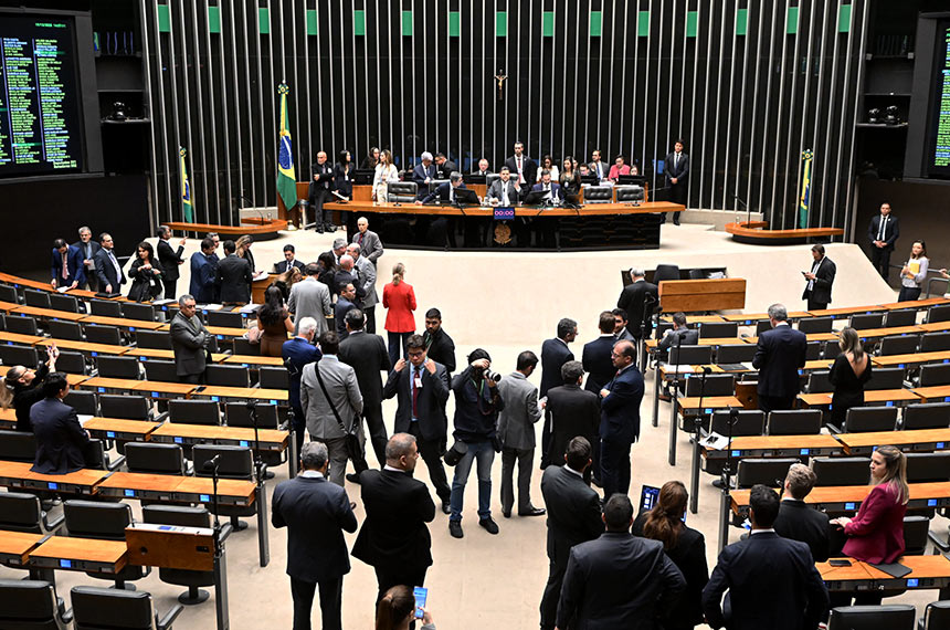 Congresso aprova projetos com recursos para órgãos da Justiça — Senado Notícias