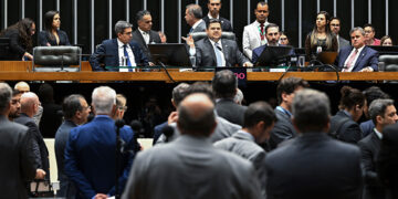 Aprovados R$ 8,7 bi para compensar de perdas dos estados com reforma tributária — Senado Notícias