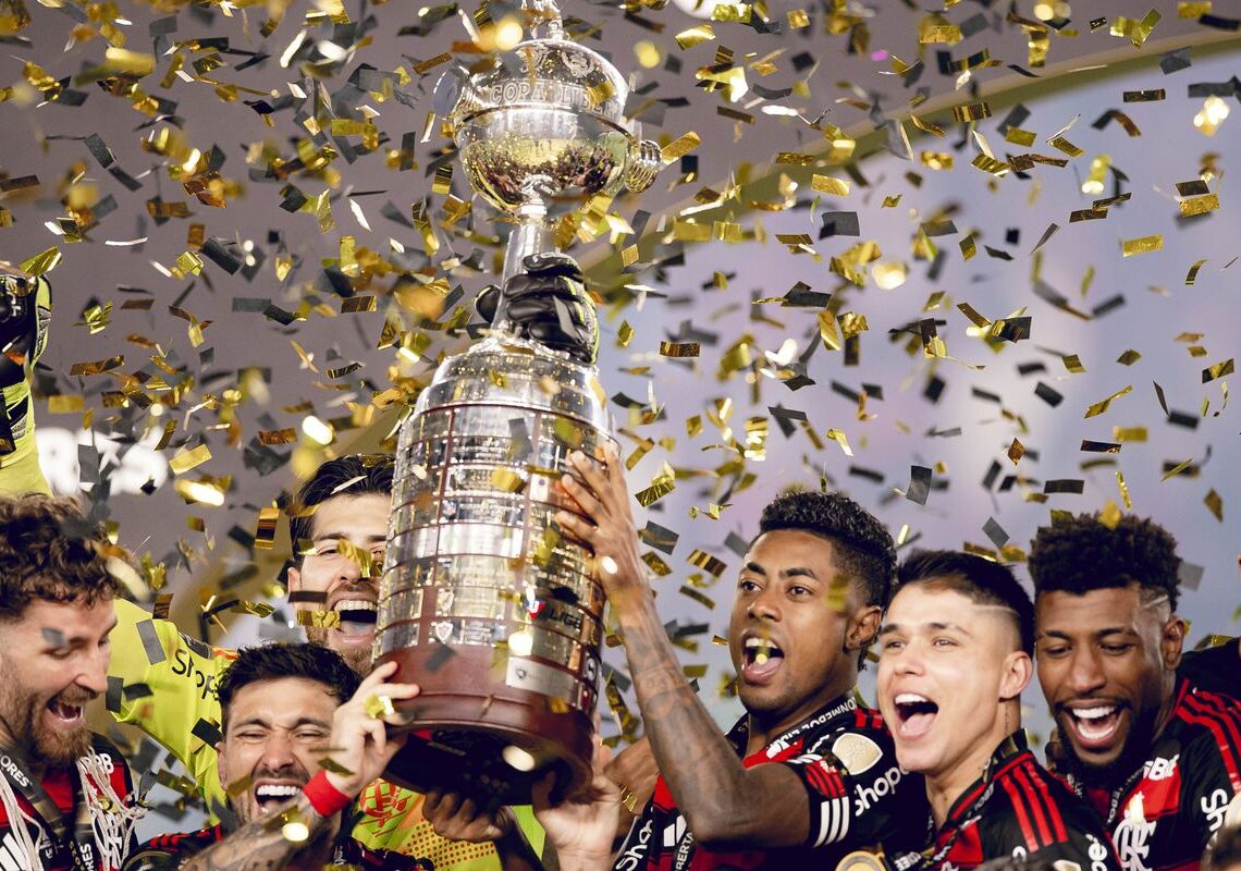 Flamengo domina seleção da Copa Libertadores