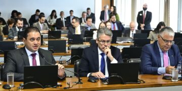 CCJ do Senado aprova PL Antifacção e texto segue para o plenário