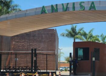 Anvisa proíbe fabricação e venda de suplementos irregulares