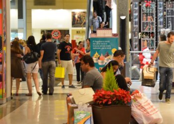 Ano eleitoral não impede redução da jornada de trabalho, diz ministro