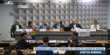 Debatedores pedem respeito a direitos humanos e das pessoas LGBTQIA+ — Senado Notícias