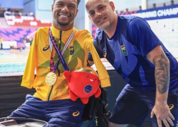 Astro paralímpico, Gabrielzinho enaltece treinador: “Mente pensante”