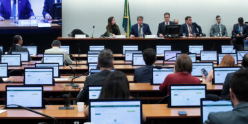 CMO aprova relatório preliminar do Orçamento de 2026 — Senado Notícias