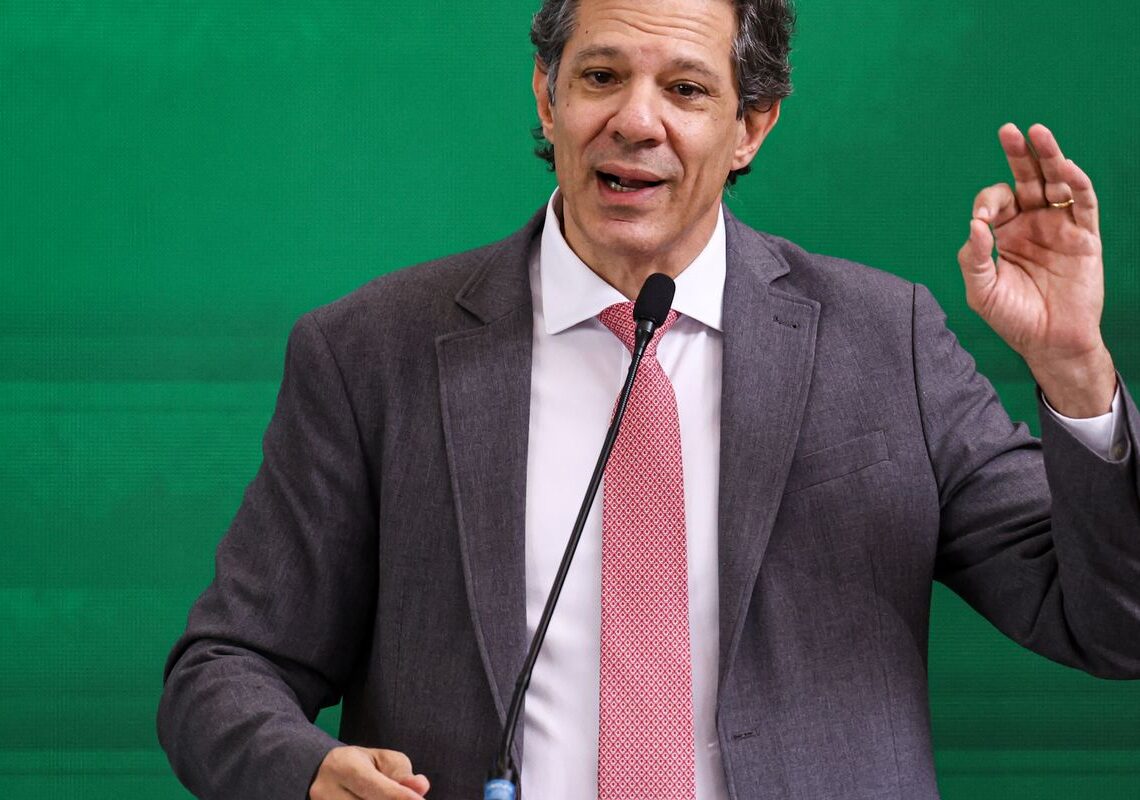 Haddad diz que governo deverá registrar menor inflação da história