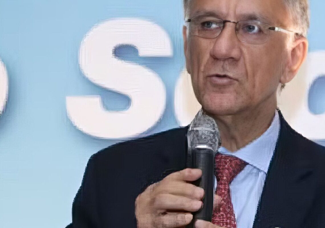 Morre em São Paulo o professor e intelectual Luiz Roberto Alves