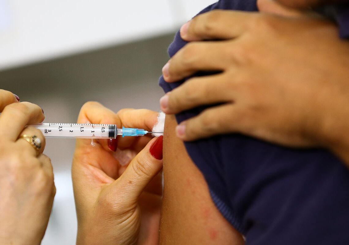 Em temporada de cruzeiros, São Paulo emite alerta para o sarampo