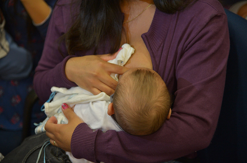 Senado pode analisar política de apoio e proteção ao aleitamento materno — Senado Notícias
