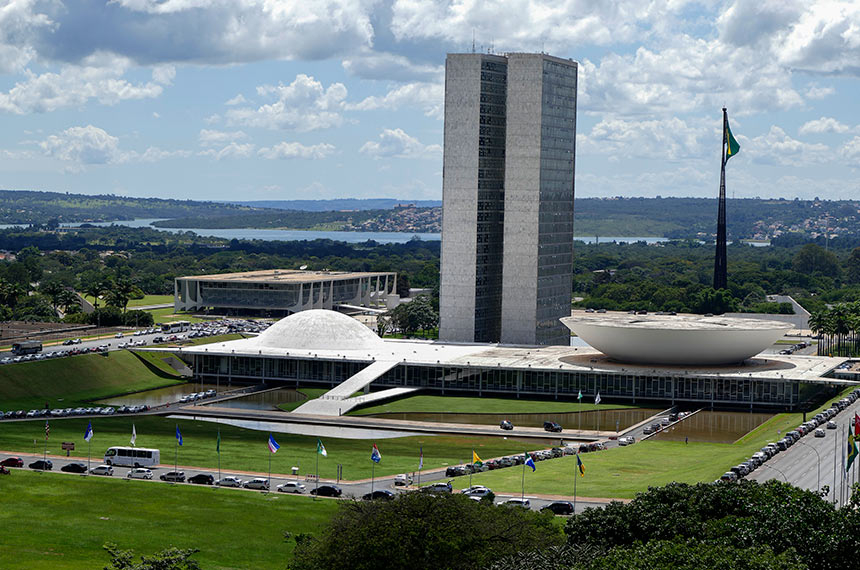 Ano legislativo começa com 24 medidas provisórias pendentes — Senado Notícias