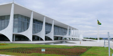 Orçamento 2026 é sancionado com veto a R$ 400 milhões em emendas — Senado Notícias