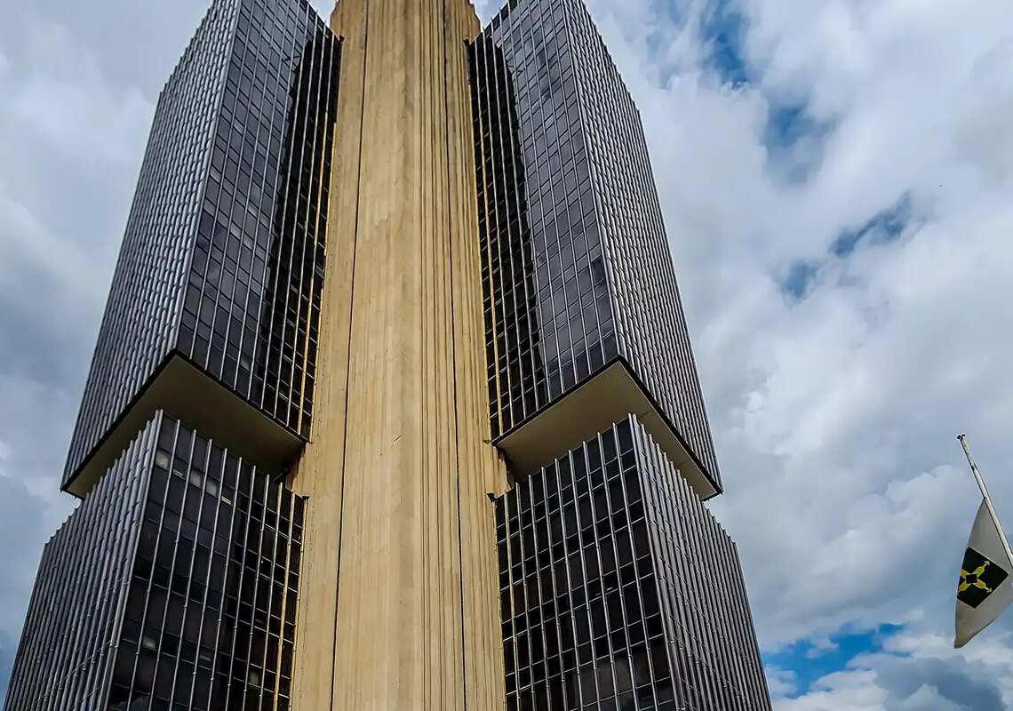 BC mantém juros básicos em 15% ao ano por quinta vez seguida