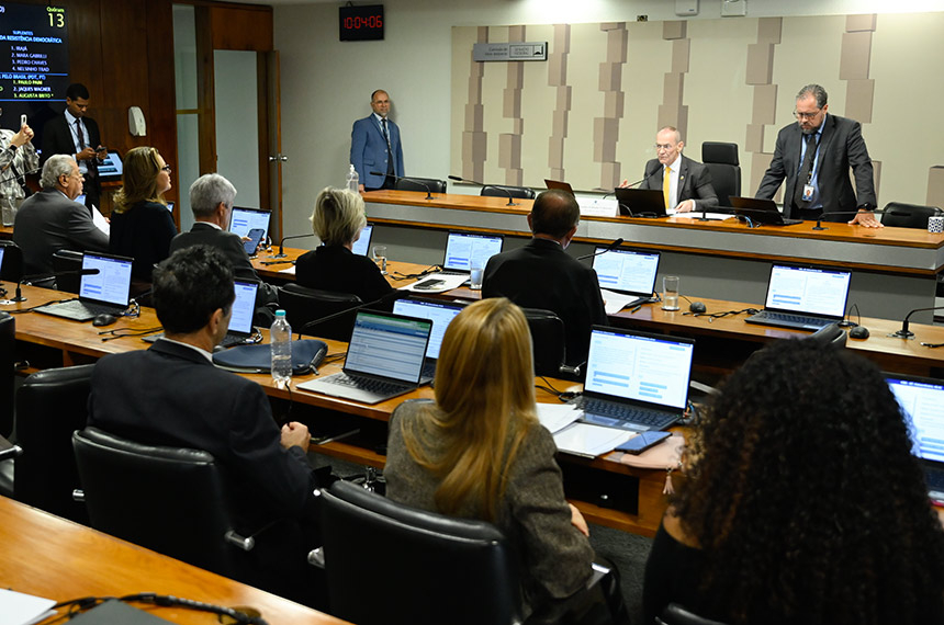 Com 45 matérias, CMA pode enfrentar crimes ambientais e desastres climáticos — Senado Notícias