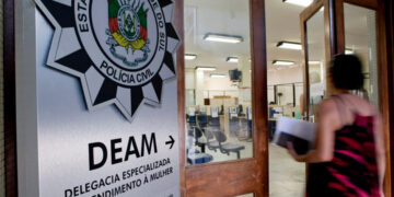 Criado o dia nacional de luto pelas vítimas de feminicídio — Senado Notícias