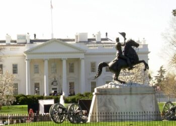 Lula diz que viajará a Washington em março para encontro com Trump