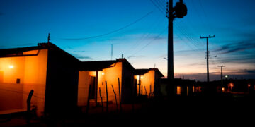 Tarifa social de energia foi destaque do setor elétrico em 2025 — Senado Notícias