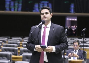 Comissão aprova projeto que amplia frota do transporte coletivo em dias de concurso público – Notícias