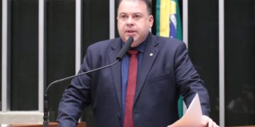 Comissão aprova programa para treinar prefeitos e servidores sobre lei de antenas – Notícias