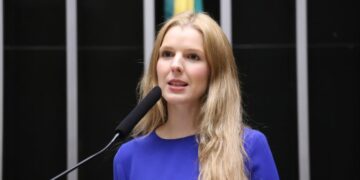 Comissão aprova incentivo fiscal para apoio a projetos culturais e esportivos em pequenos municípios – Notícias