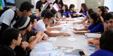 Lei incentiva participação de jovens em olimpíadas científicas — Senado Notícias