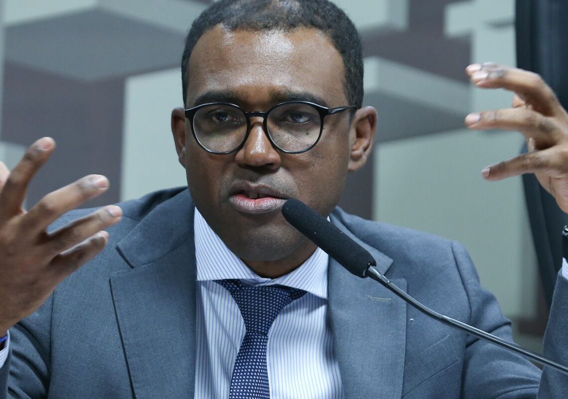 BC: diretor nega ter recomendado compra de carteiras do Master ao BRB