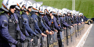 Lula rejeita unificar limite de idade em concursos para policiais e bombeiros — Senado Notícias