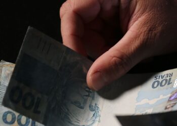 Lei do salário mínimo, que faz 90 anos, organizou relações de trabalho