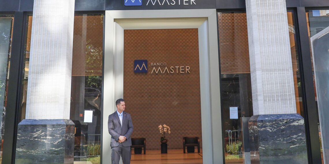 Relator do caso Banco Master no TCU determina inspeção do BC